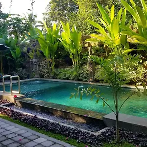 Sari Mimpi Kutuh