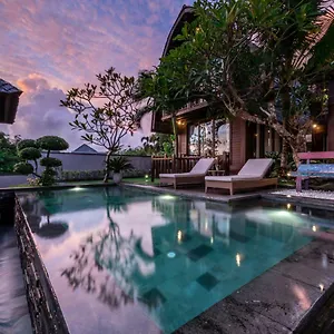 Raja Woods Villa