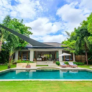 Pulau Villas *