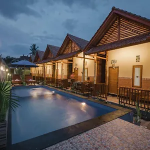 My Art And Holiday park Batununggul