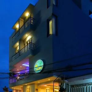 Luxury Living Hotel Kuta (Bali)