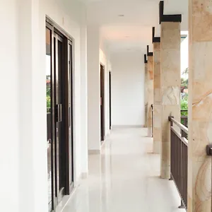 Yankee Fara 14 Guest house Seminyak (Bali)