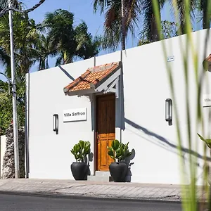 Saffron Villa Seminyak (Bali)