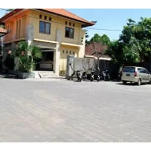 Nida Sahadewa Hotel 2*