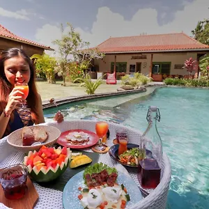 Indijo Villa *