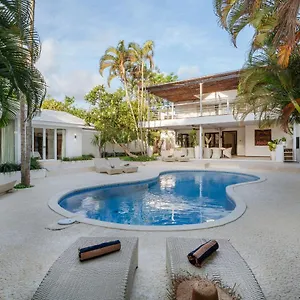 Amaya Seminyak (Bali)