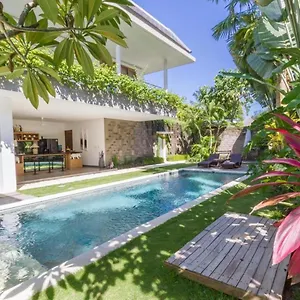 Villa Alopa Seminyak (Bali)