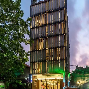 Hostel M Boutique Legian