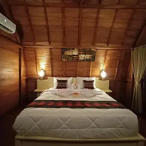 Maha Nusa Menjangan Homestay Banyuwedang