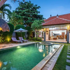 Sunny Villa Seminyak (Bali)