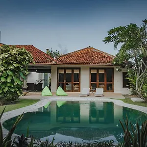 Merry Villa *