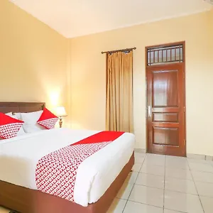 Super Oyo 2280 Guntur Ii 2* Denpasar (Bali)