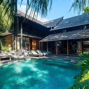 Conti Villa *