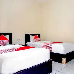 Oyo 2521 Cahya Hotel