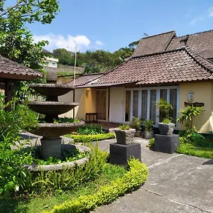Tropical Garden View Telaga Sari Bedugul Hytte *
