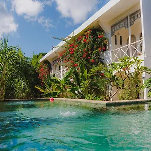 假日公园 Isla Indah Retreat Boutique 3*