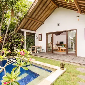 Secret Garden - Romantic Dream 1br Villa, Walking Distance To Petitenget, Seminyak فيلة *