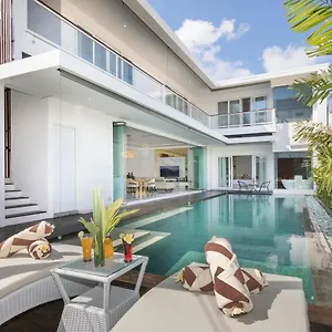 Louis Seminyak By Nagisa Bali فيلة ليجيان