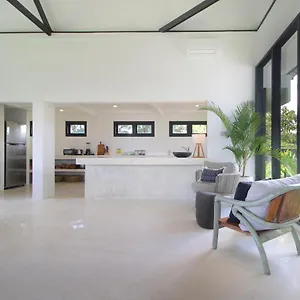 Villa Puri Hijau With Jungle View In Tegalalang