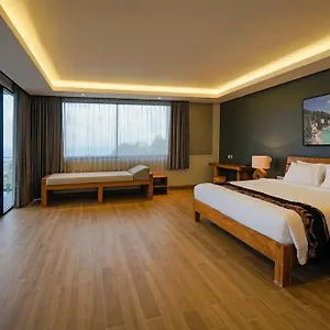 Grand Uluwatu Villa