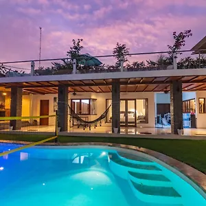 5 Bedroom Sultan Luxury Entertainment And Relaxation Villa Seminyak (Bali)
