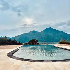 The Breezy Volcano Guest house
