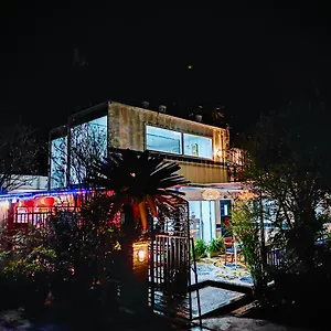 Appartement Rumah Container