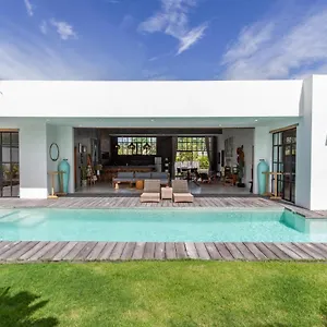 Maje By Alfred In Bali *