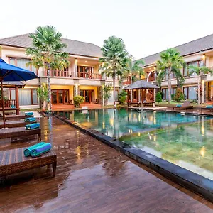 Vidi Boutique 3*