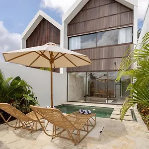 Villa The View #2 - Vesuvio By Hombali Canggu (Bali)