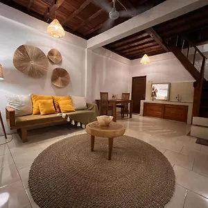 Pandawa Loft Guest house