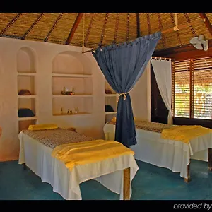 Hotel Waka Nusa 3*
