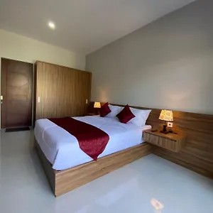 Puspa Sumekar * Seminyak (Bali)