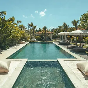 Cari Surf Camp & Studio's Hotel Uluwatu (Bali)