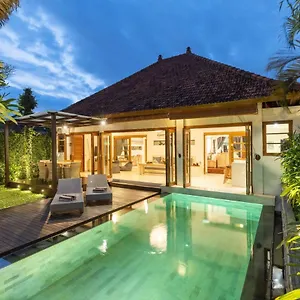 Luxurious Double King W/pool & Wifi+ Carpark Villa *