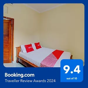 Hotel Oyo 92952 Nirmala Singaraja (Bali)