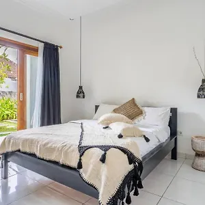 Charming 3 Bedroom Close Berawa *