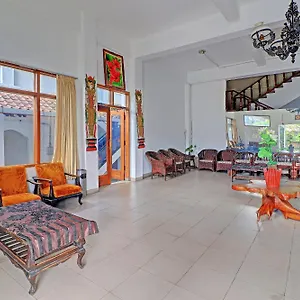 Super Oyo 91870 Warna Kedaton 2* Denpasar (Bali)