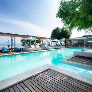 Amp House 4* Toyapakeh