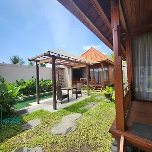 Luena * Ubud (Bali)