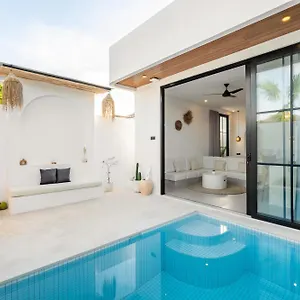 Tropical Canggu Pool Dalung (Bali)