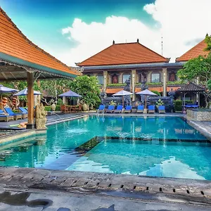 Satriya Hotel 3*