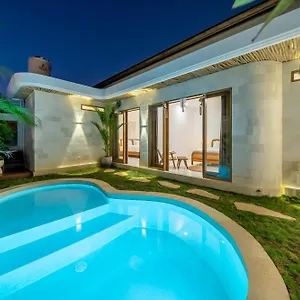 Villa Canggu Vibe 2bdr With Pool And Nearby Delights Kerobokan (Bali)