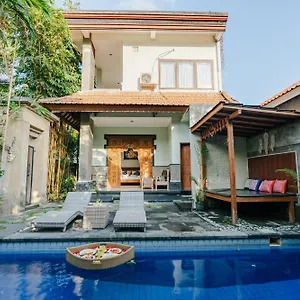 Sebujan Grand Aurora 2*