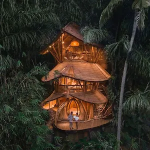 Aura House 2bds Eco Bamboo House, Pool, River View Bringkit