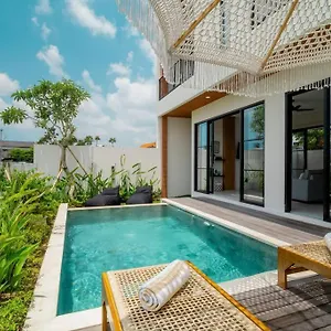 Brand New 2 Bedroom In - Casa Catalina Canggu (Bali)