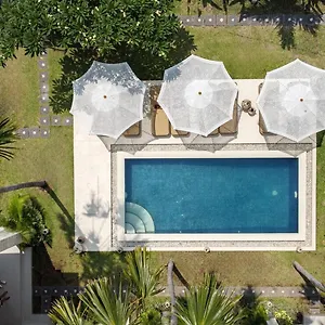 Hotel Kalm Bali 3*