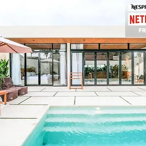Villa 99 - Modern Bedrooms With Dining Area & Enormous Pool