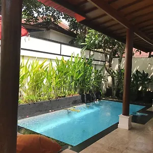 Villa 706 Urban Oasis Near Airport