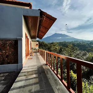 Besakih Villa Bed & Breakfast